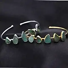 Carving Yapraklı Zümrüt Bileklik